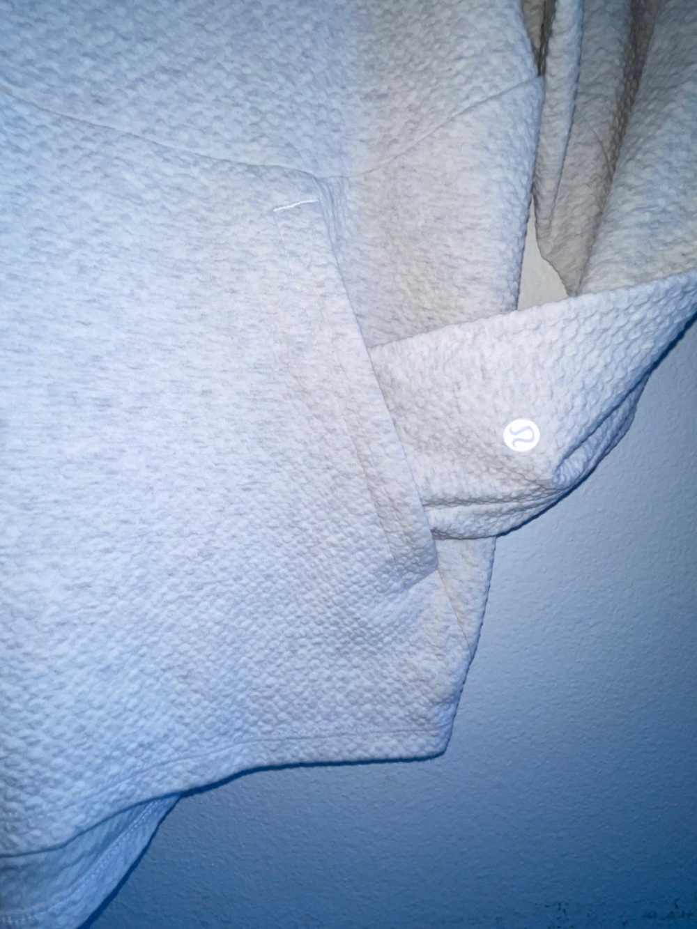 Lululemon At Ease Hoodie – White, M | Excellent Condition - Picture 3 of 5